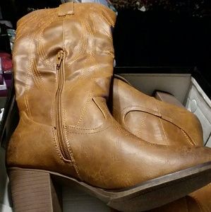 Mata cowgirl heeled boot